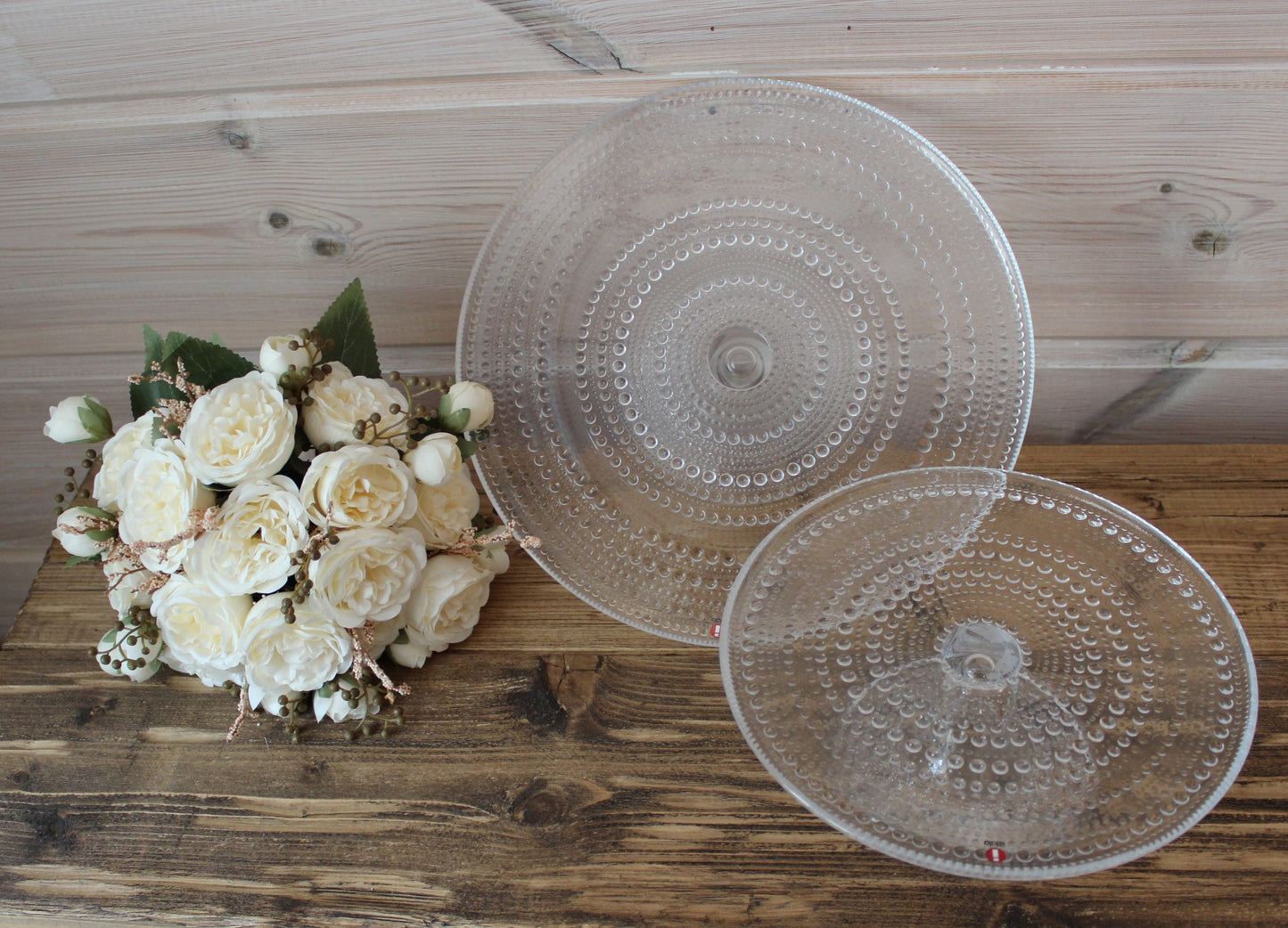 Iittala Kastehelmi jalallinen tarjoiluastia, pieni