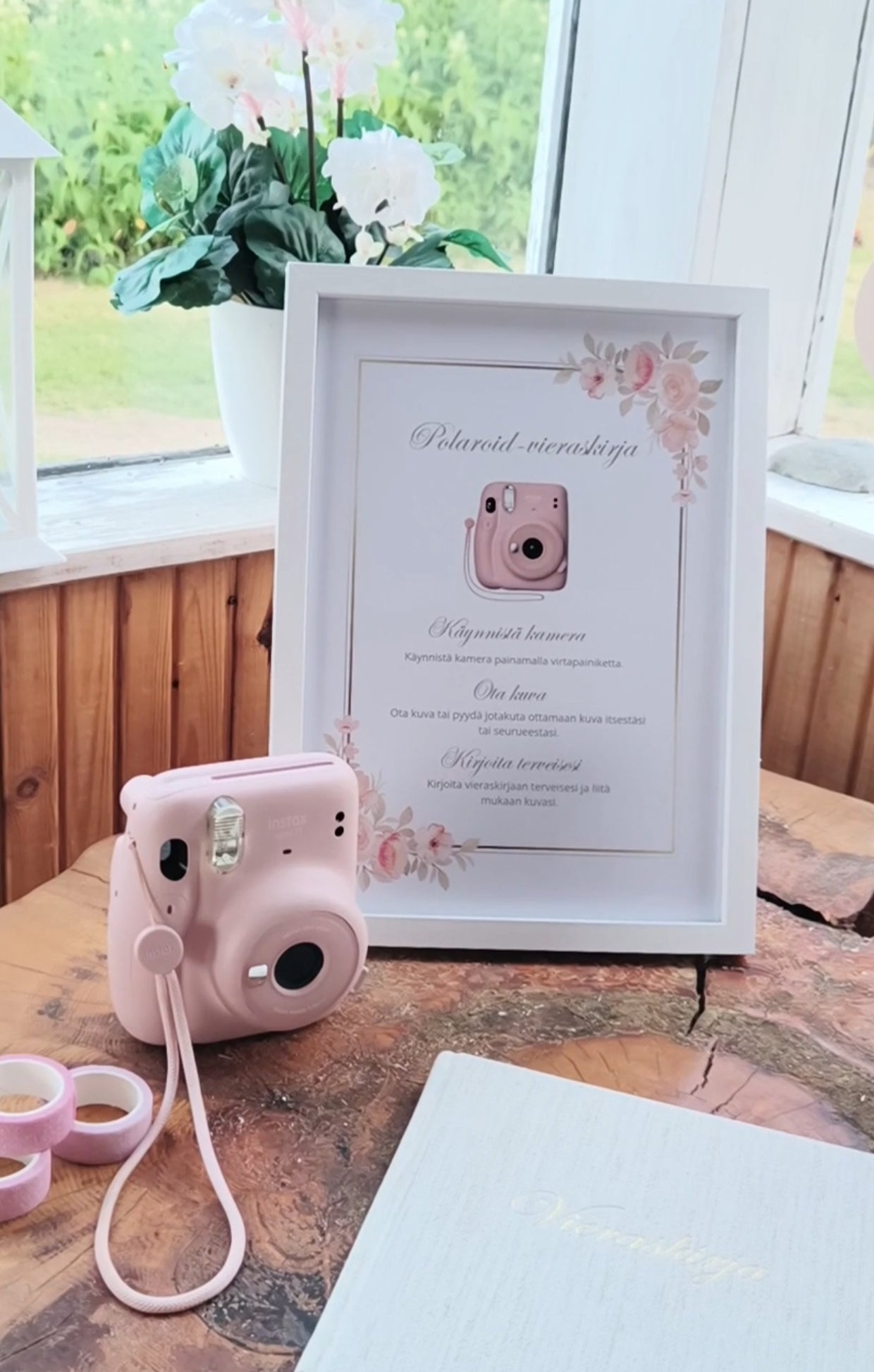 Polaroid-vieraskirjan ohje